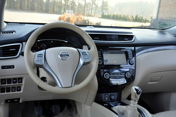 Nissan X-Trail 1.6dCi(130KM) 4x4 Xenon Led Navi Kamera Skóry Panorama BLS Alu19"FULL zdjęcie 31