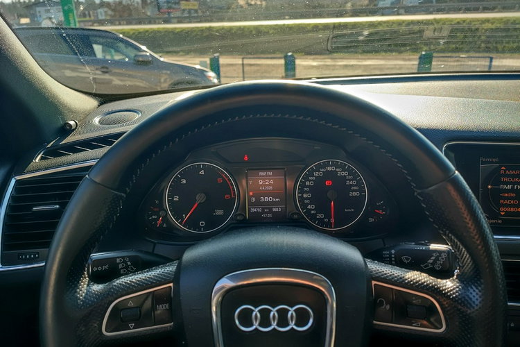 Audi Q5 Quattro - 4x4 + S-Line zdjęcie 17