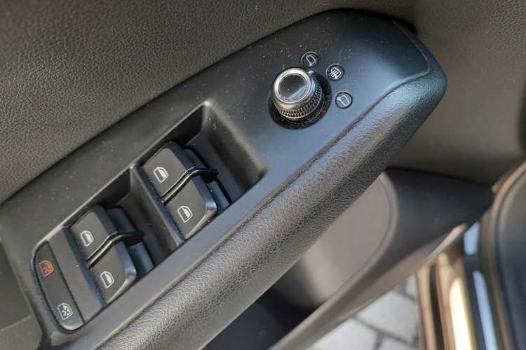 Audi Q5 Quattro - 4x4 + S-Line zdjęcie 22