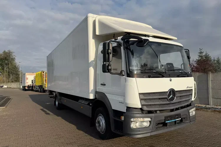 Mercedes ATEGO 1318 IZOTERMA 20 PALET zdjęcie 11
