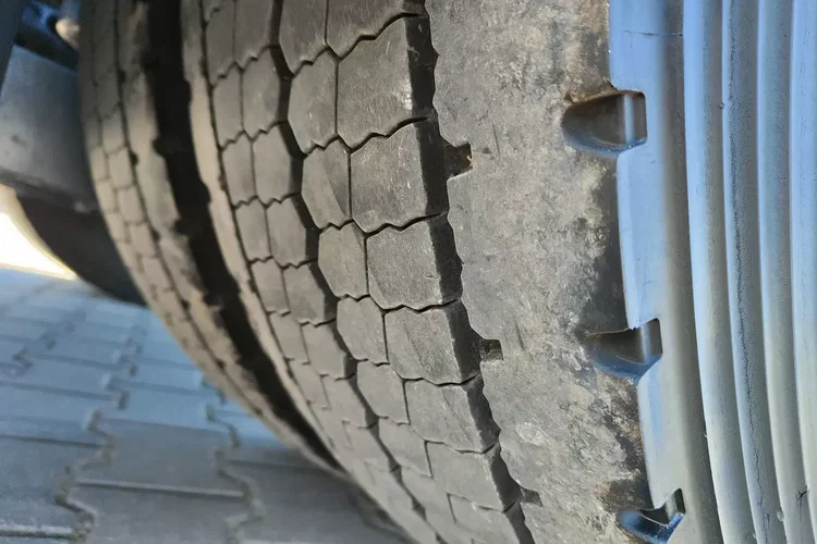 DAF XG 480 / EURO 6 / TV / BOGATE WYPOSAŻENIE / AUTOMAT / zdjęcie 19