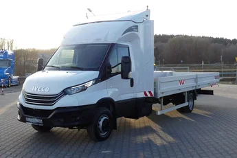 Iveco DAILY 70C18 / SKRZYNIA / FABRYCZNIE NOWE / NA PODUSZKACH /