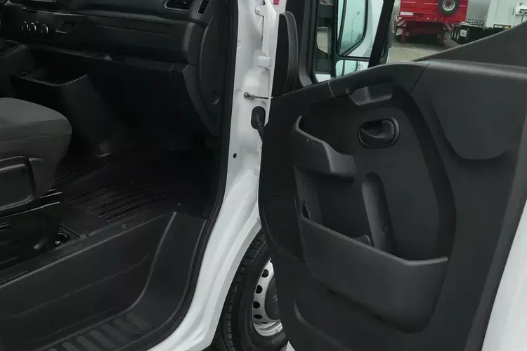 Renault MASTER / PODNOŚNIK KOSZOWY / ZWYŻKA 12M / zdjęcie 32