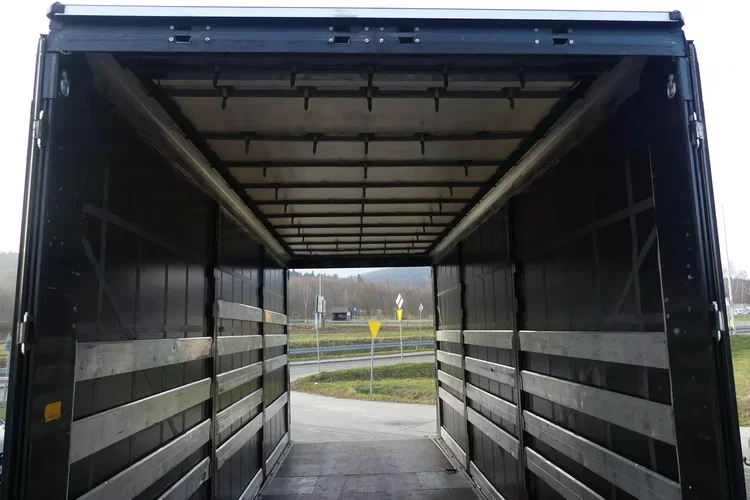 DAF XF 106.480 / EURO 6 / ZESTAW PRZEJAZDOWY / TANDEM / zdjęcie 25