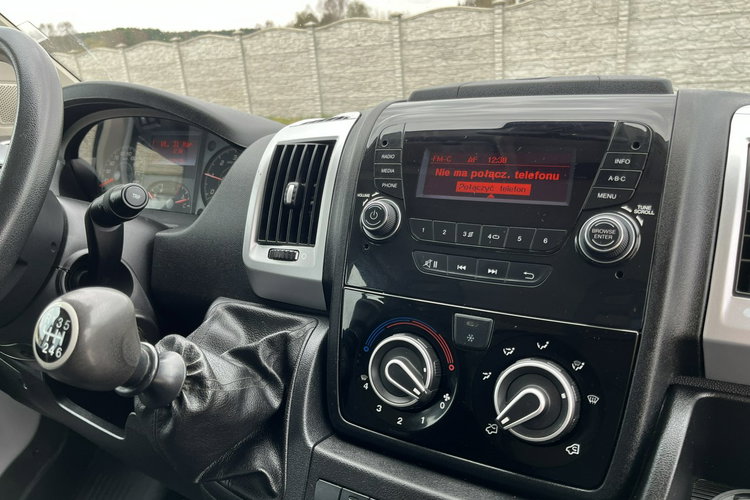 Peugeot Boxer /Ducato 7-osob. Firana-4m 2.3/150KM_bez_AdBlue silnik_Iveco Brygady zdjęcie 16