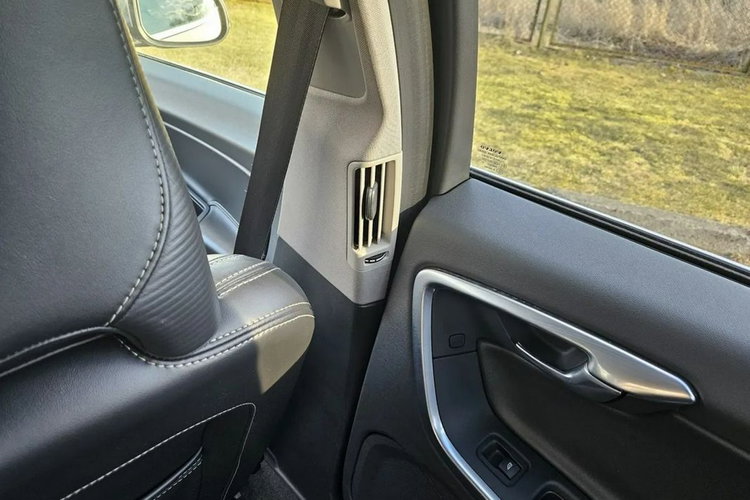 Volvo S60 R-Design Bogate Wyposażenie Pełna Historia Serwisowa Nowe Wtryski zdjęcie 32