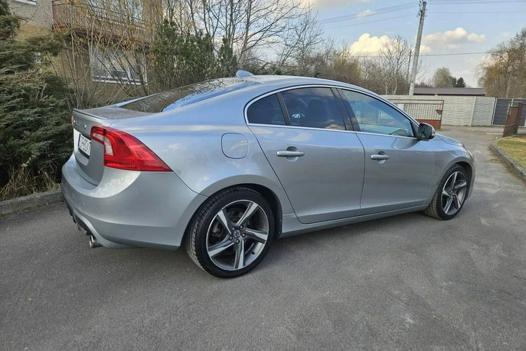 Volvo S60 R-Design Bogate Wyposażenie Pełna Historia Serwisowa Nowe Wtryski zdjęcie 38