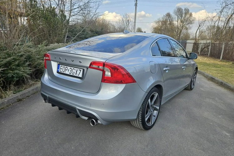 Volvo S60 R-Design Bogate Wyposażenie Pełna Historia Serwisowa Nowe Wtryski zdjęcie 4