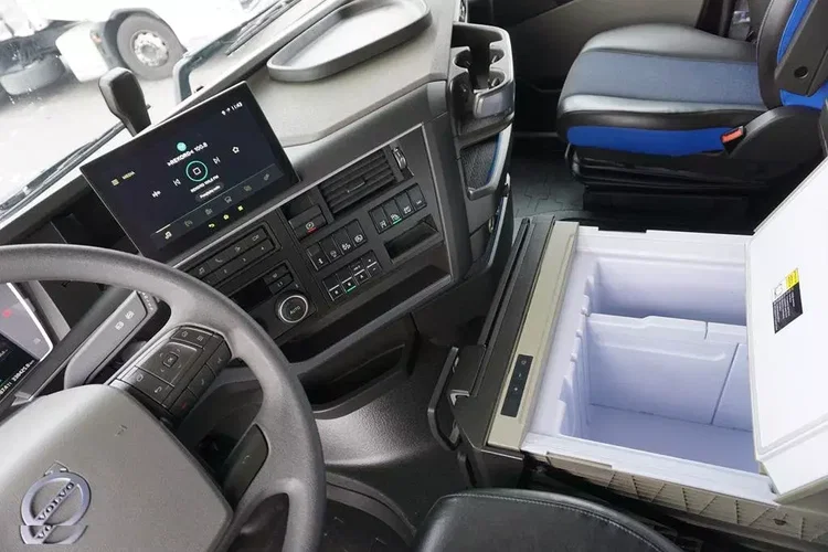 Volvo FH / 460 / I – SAVE / XL / EURO 6 / ACC / I – COOL zdjęcie 10