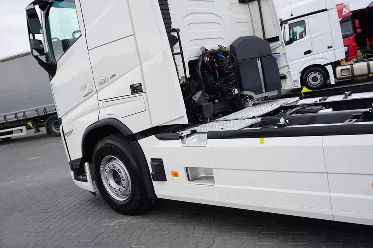 Volvo FH / 460 / I – SAVE / XL / EURO 6 / ACC / I – COOL zdjęcie 35