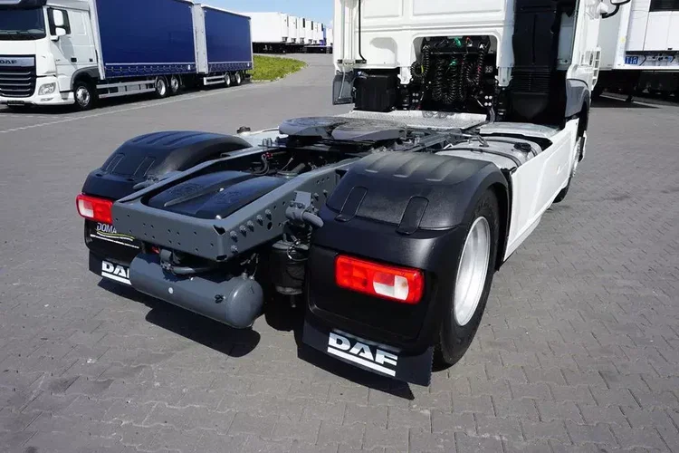 DAF / 106 / 480 / EURO 6 / ACC / SUPER SPACE CAB zdjęcie 32