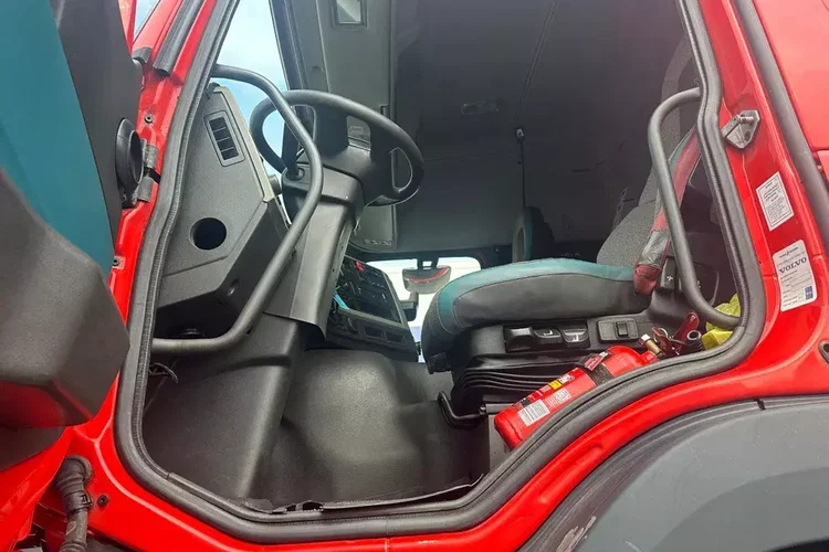 Volvo FM zdjęcie 9