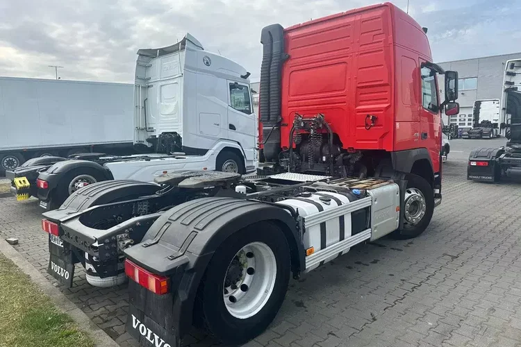 Volvo FM zdjęcie 4