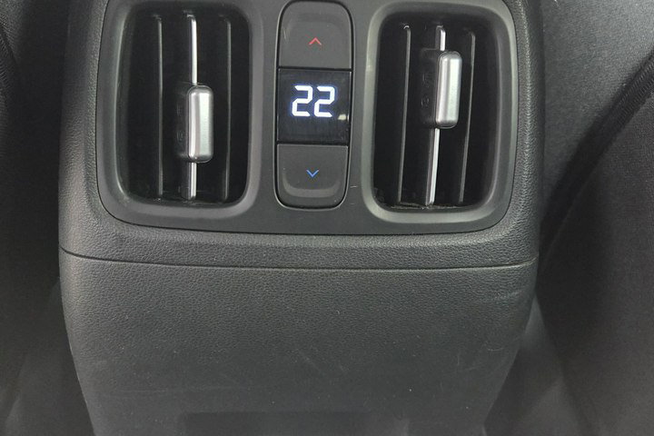 Hyundai Tucson 1.6T-GDI Hybryda 100 tyś km PDC Kamera Navi Hand Free Gwarancja zdjęcie 21