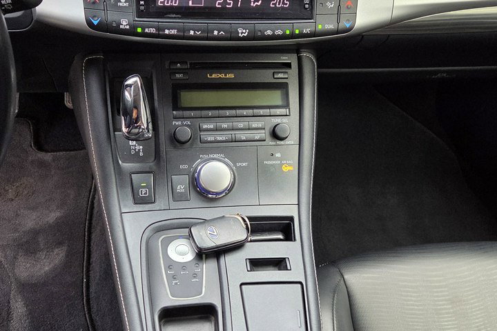 Lexus CT 1.8 HSD 136KM LIFT Kamera PDC LEDY Skóra Navi Super stan zdjęcie 19