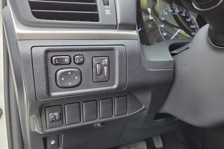 Lexus CT 1.8 HSD 136KM LIFT Kamera PDC LEDY Skóra Navi Super stan zdjęcie 21