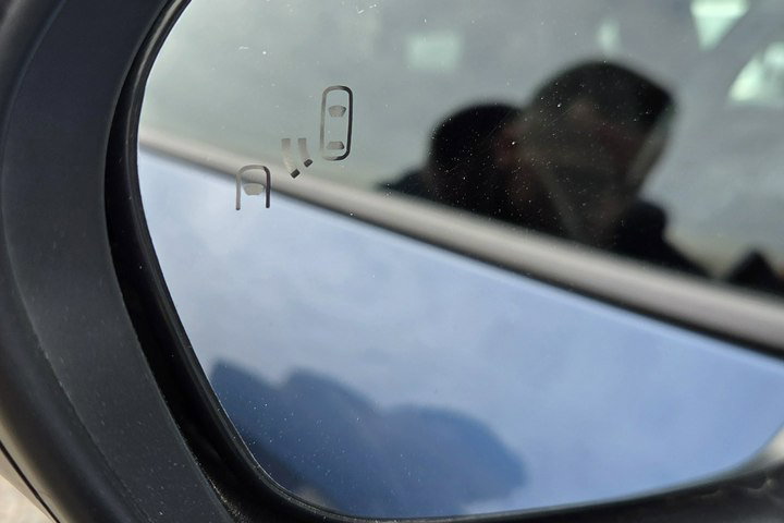 Toyota Corolla 2.0HSD 184KM Executive SalonPL Head Up Skóra Hand free FULL Serwis ASO zdjęcie 10