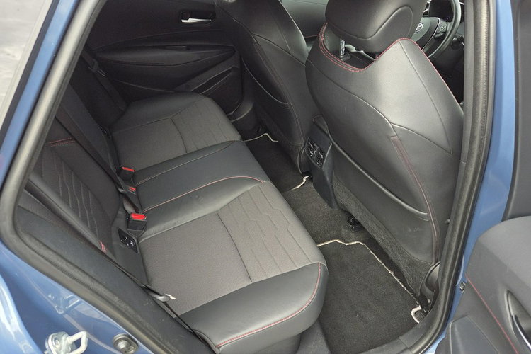 Toyota Corolla 2.0HSD 184KM Executive SalonPL Head Up Skóra Hand free FULL Serwis ASO zdjęcie 14