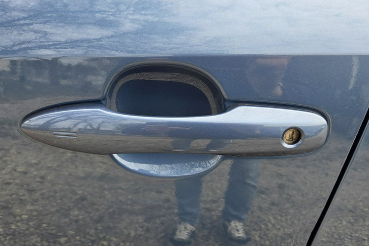 Toyota Corolla 2.0HSD 184KM Executive SalonPL Head Up Skóra Hand free FULL Serwis ASO zdjęcie 9