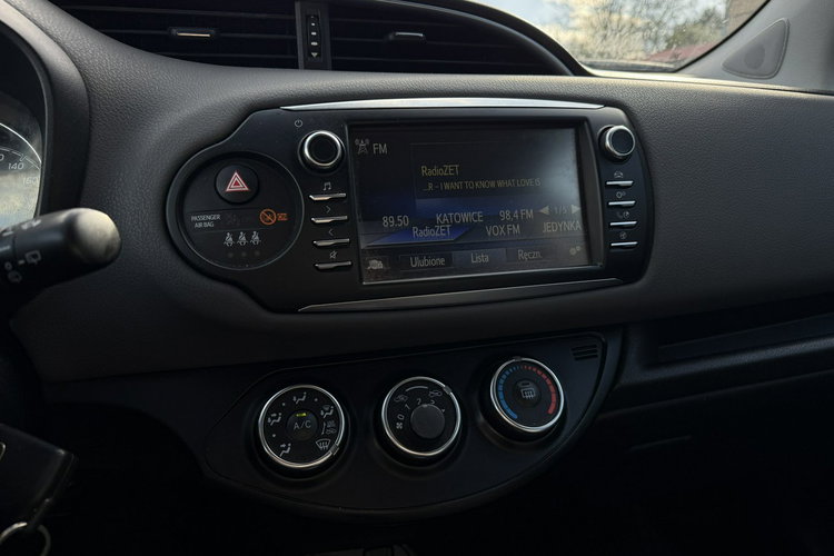 Toyota Yaris Salon Polska Bezwypadkowy Krajowy Stan Bardzo Dobry zdjęcie 15