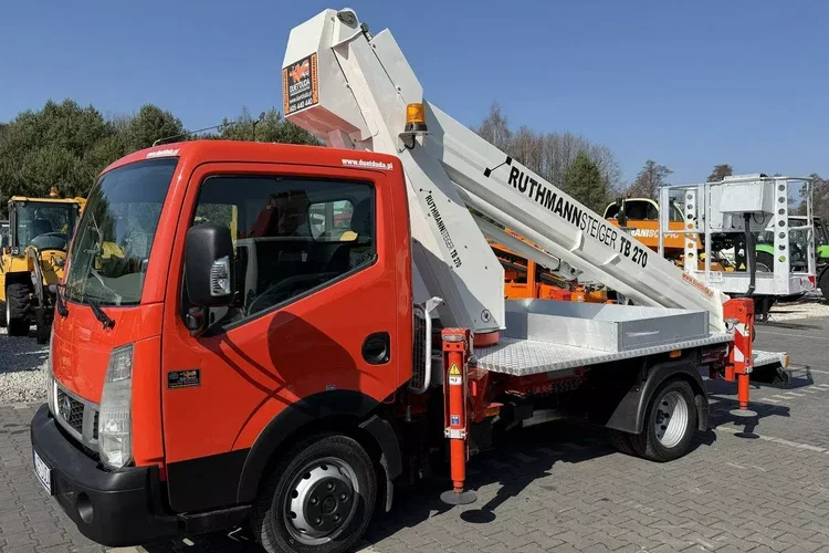 Nissan Cabstar zdjęcie 30