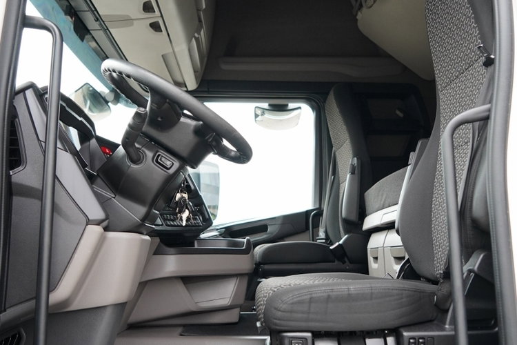 Scania R 500 / RETARDER / LOW DECK / MEGA  / KLIMA POSTOJOWA zdjęcie 23