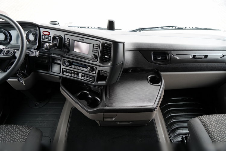 Scania R 500 / RETARDER / LOW DECK / MEGA  / KLIMA POSTOJOWA zdjęcie 30