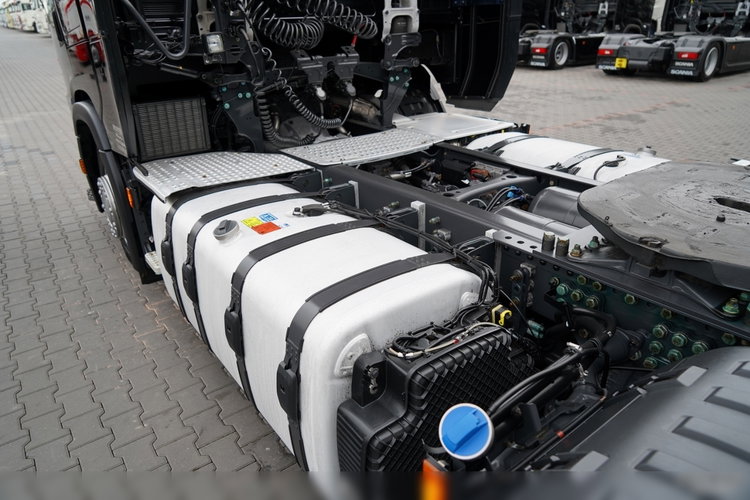 Scania S 500 / RETARDER / LOW DECK / MEGA / BAKI 1400 L / KLIMA POSTOJOWA / PO ZŁOTYM KONTRAKCIE SERWISOWYM zdjęcie 13
