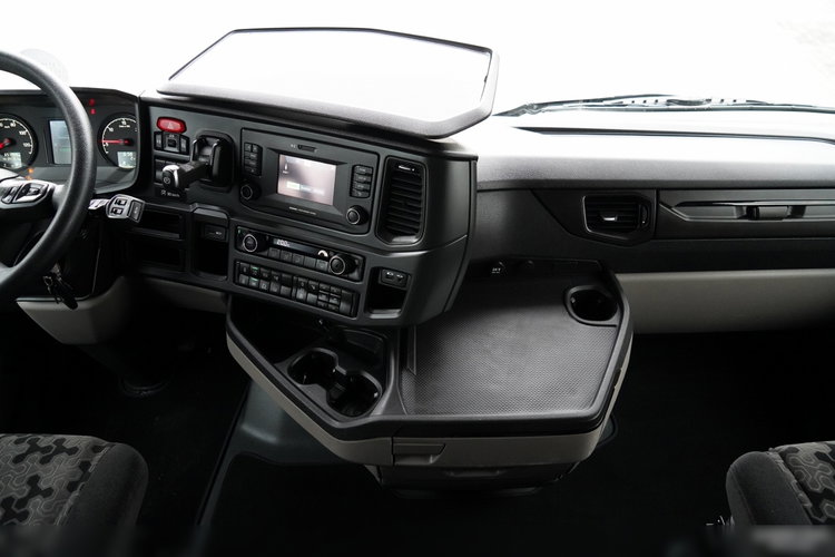 Scania S 500 / RETARDER / LOW DECK / MEGA / BAKI 1400 L / KLIMA POSTOJOWA / PO ZŁOTYM KONTRAKCIE SERWISOWYM zdjęcie 31