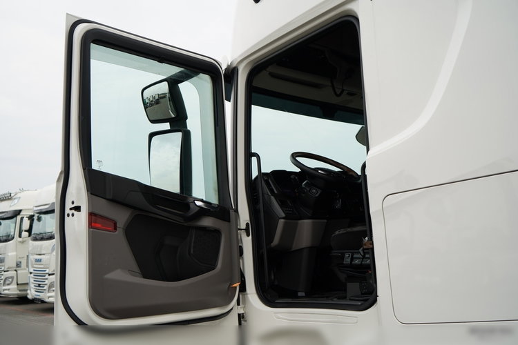 Scania R 450 / RETARDER / HYDRAULIKA / CAŁA NA PODUSZKACH zdjęcie 22