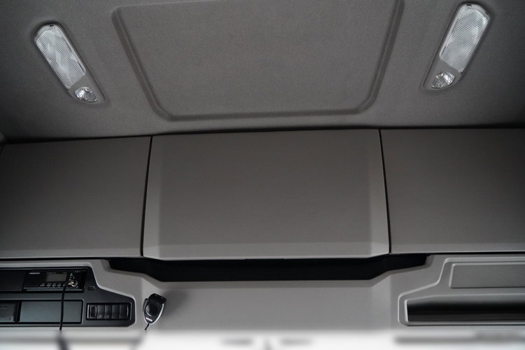 Scania R 450 / RETARDER / HYDRAULIKA / CAŁA NA PODUSZKACH zdjęcie 34