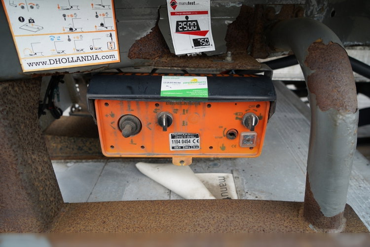 Lamberet  CHŁODNIA / CARRIER VECTOR 1850 MT / MULTITEMPERATURA / WINDA DHOLLANDIA  zdjęcie 15