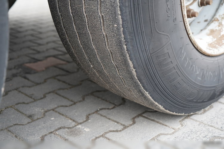 Lamberet  CHŁODNIA / CARRIER VECTOR 1850 MT / MULTITEMPERATURA / WINDA DHOLLANDIA  zdjęcie 25