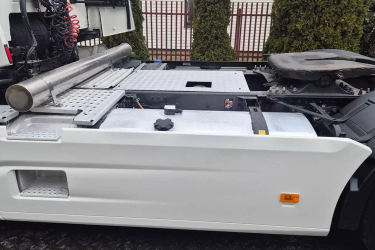 Renault T480 zdjęcie 10