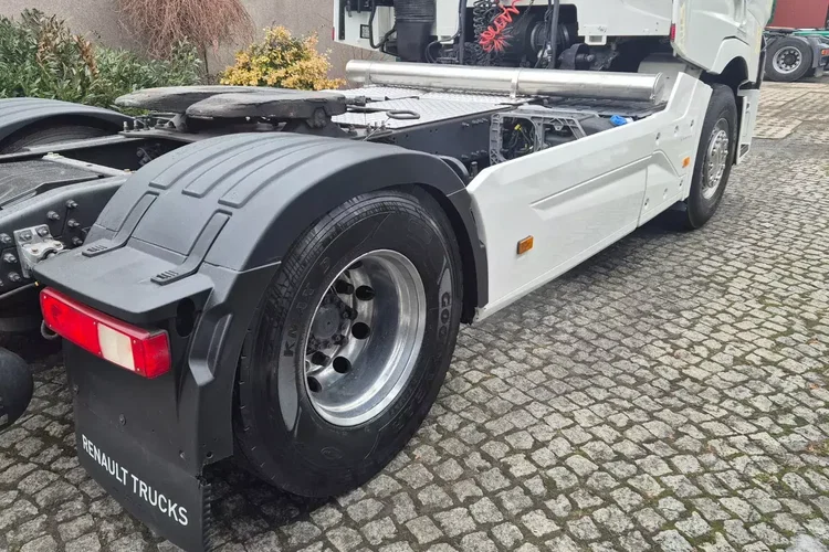 Renault T480 zdjęcie 12