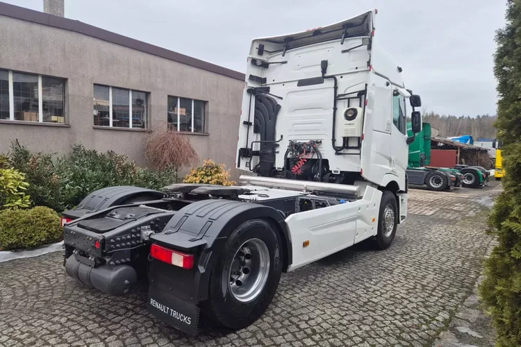 Renault T480 zdjęcie 6