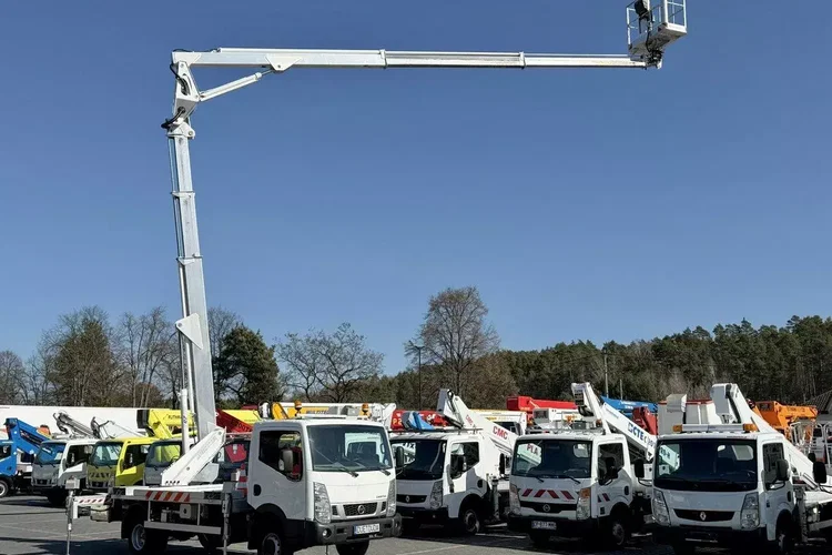 Nissan Cabstar zdjęcie 1