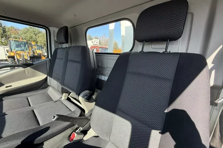 Nissan Cabstar zdjęcie 24