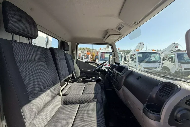 Nissan Cabstar zdjęcie 25