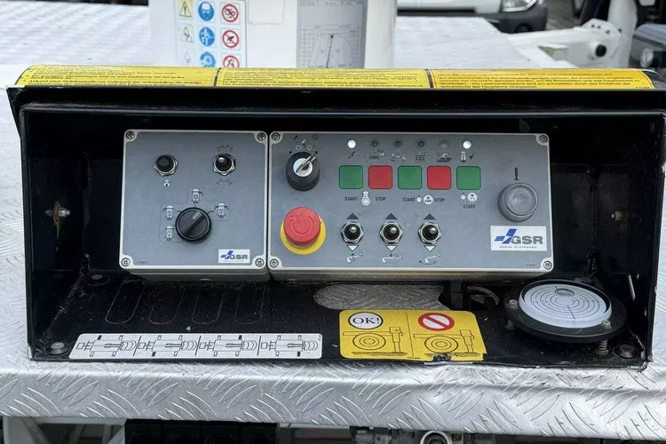 Mercedes Sprinter zdjęcie 15