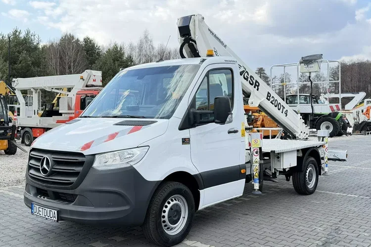 Mercedes Sprinter zdjęcie 3