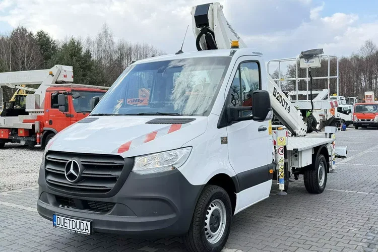 Mercedes Sprinter zdjęcie 5