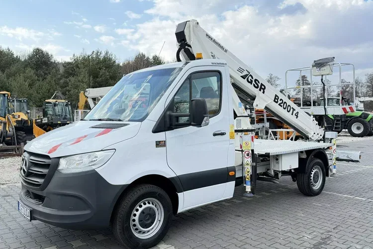 Mercedes Sprinter zdjęcie 7