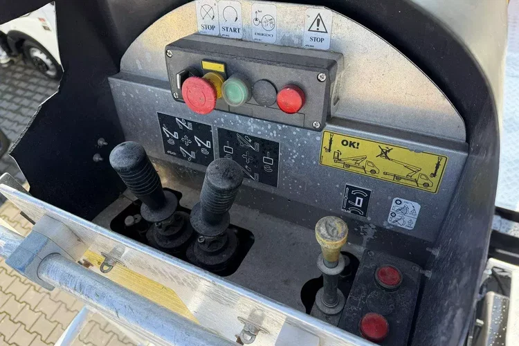 Nissan Cabstar zdjęcie 15