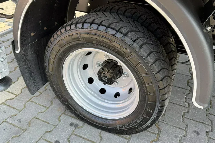 Nissan Cabstar zdjęcie 18