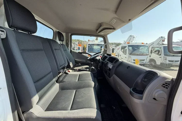 Nissan Cabstar zdjęcie 26