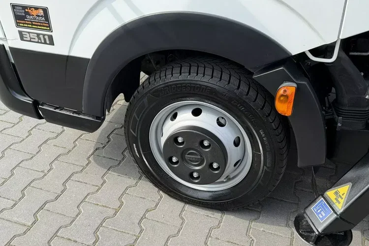 Nissan Cabstar zdjęcie 15