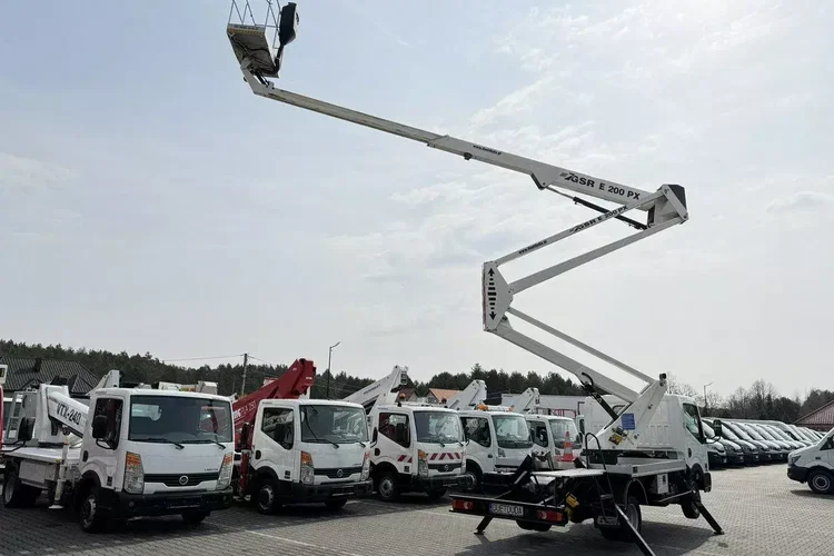 Nissan Cabstar zdjęcie 16