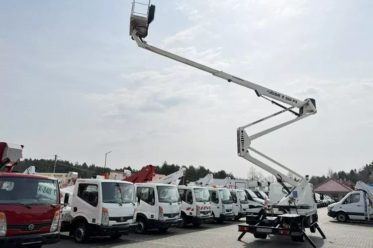 Nissan Cabstar zdjęcie 20