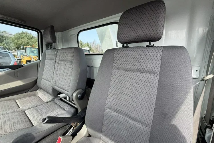 Nissan Cabstar zdjęcie 25